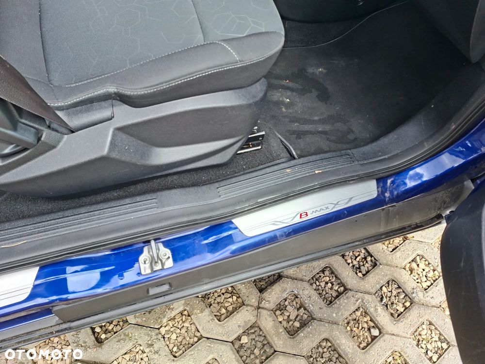 Ford B-MAX ver-1-0-ecoboost-trend - 12