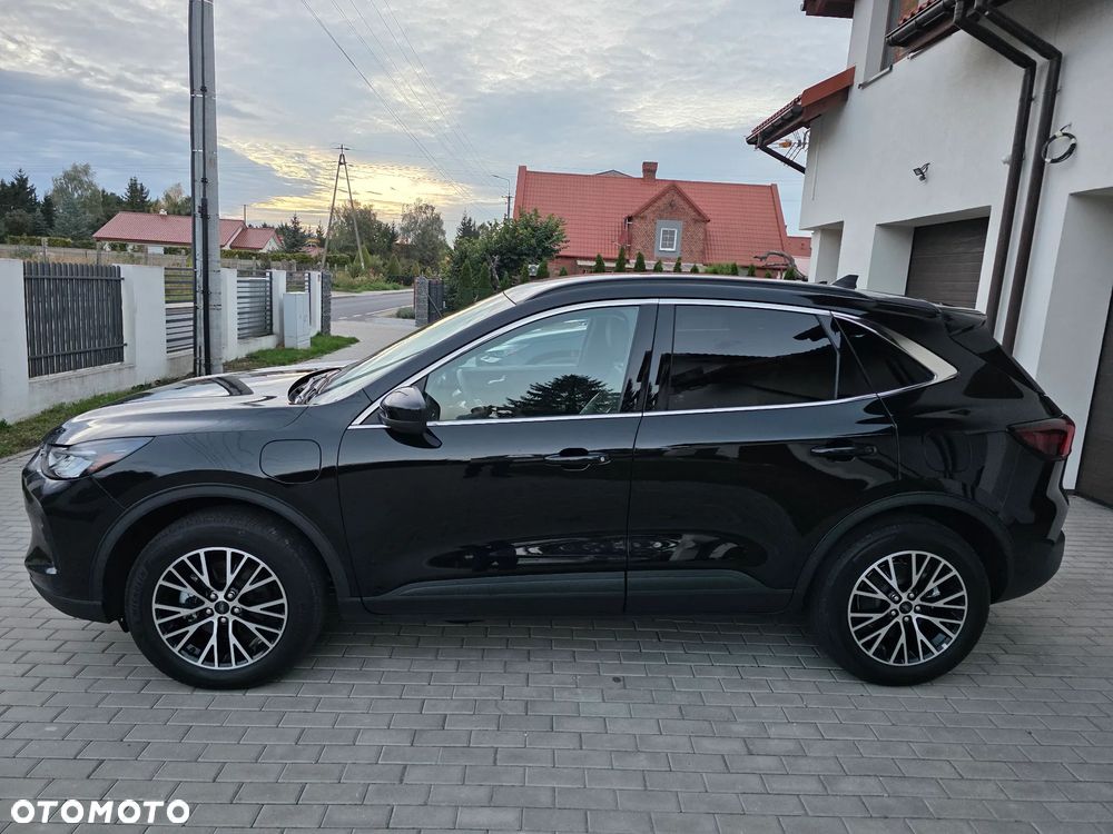 Ford Kuga - 9