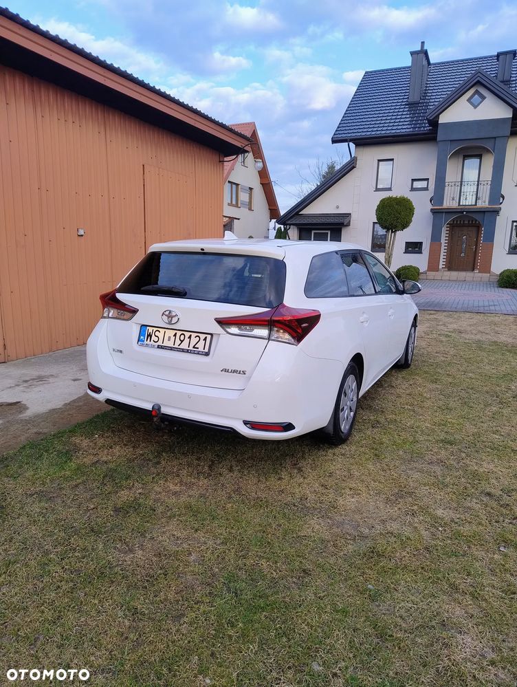 Toyota Auris 1.6 Active - 6