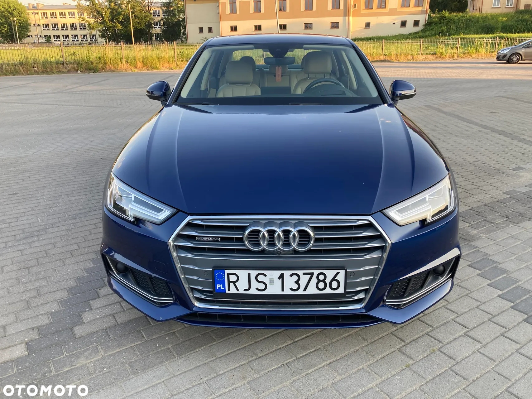Audi A4 2.0 TFSI Quattro S tronic - 4