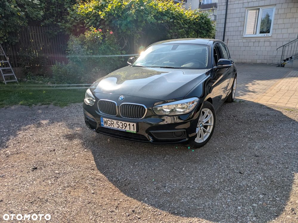 BMW Seria 1 116i - 1