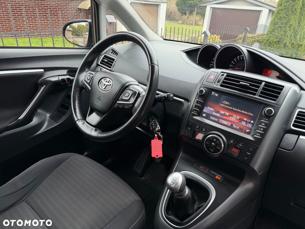 Toyota Verso 1.8 7-Sitzer Executive - 18