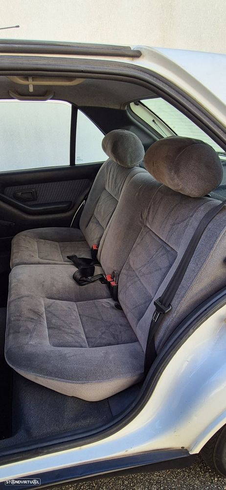 Peugeot 306 1.4 XR - 6