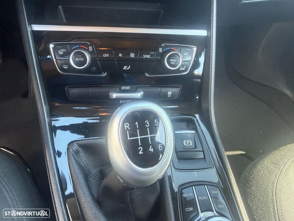 BMW 216 Active Tourer d Sport Line - 12