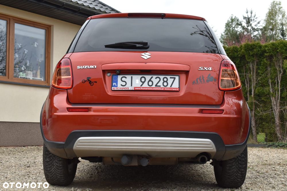 Suzuki SX4 1.6 GS / Premium - 24