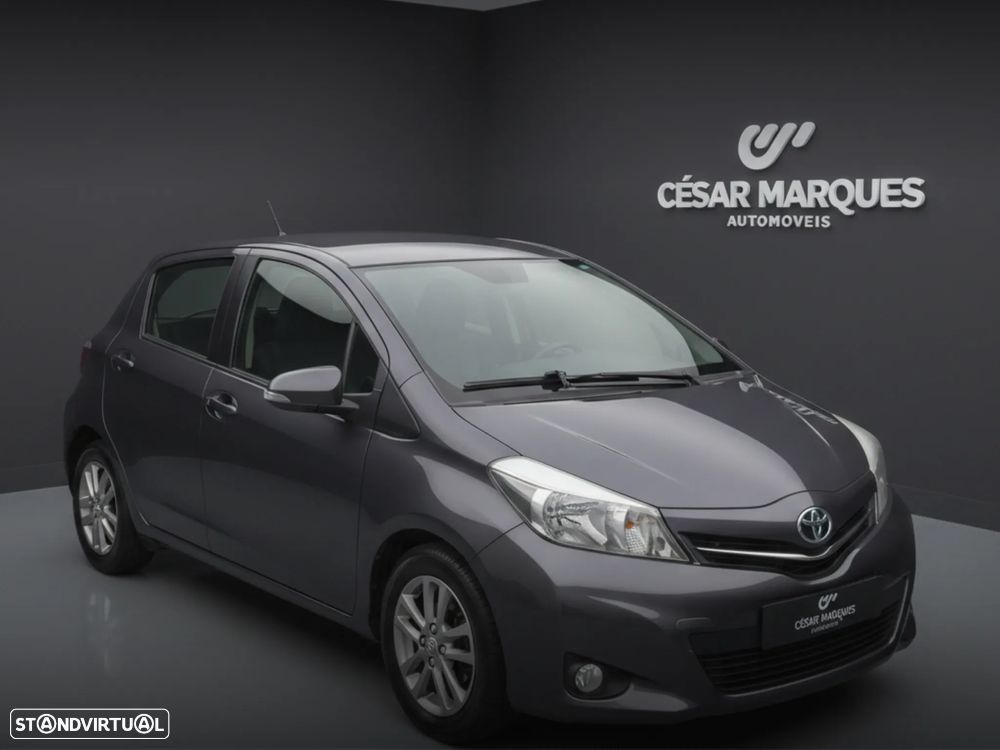 Toyota Yaris 1.4 D-4D Comfort+P.Style - 3