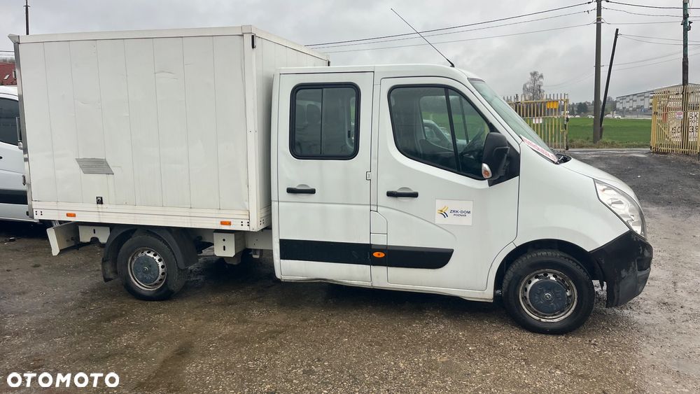 Mercedes-Benz Sprinter - 28