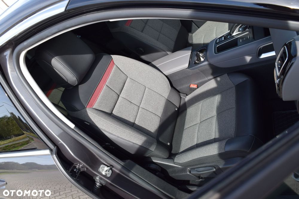 Citroën C5 Aircross 1.6 PHEV 225 Plus EAT8 - 23