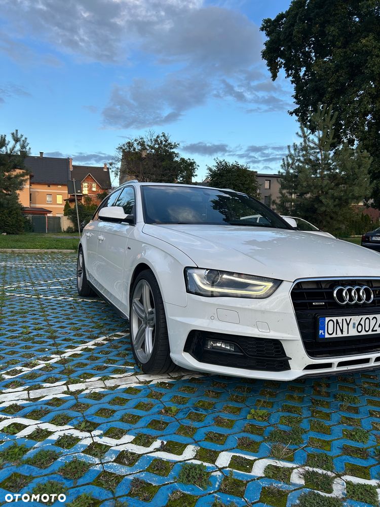 Audi A4 Avant 2.0 TDI clean diesel Quattro - 2