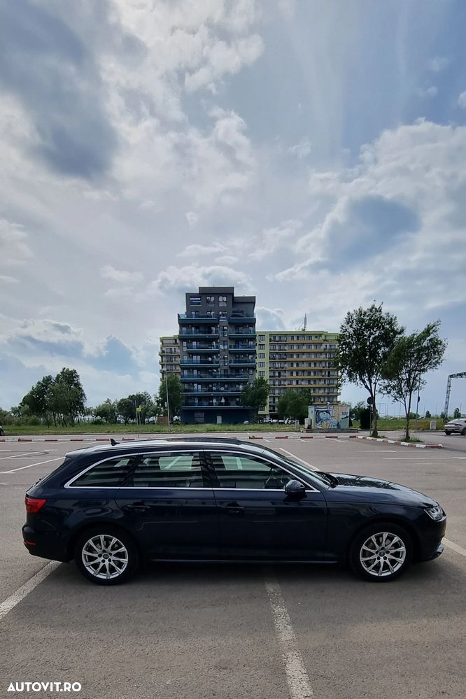 Audi A4 Avant 2.0 TDI quattro Stronic - 8