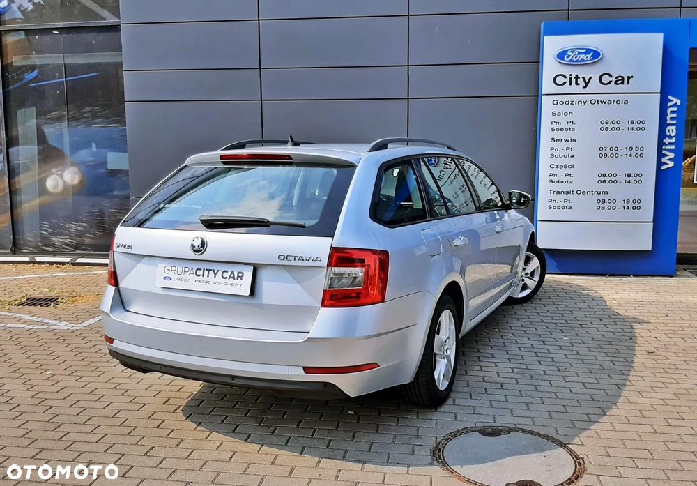Skoda Octavia 2.0 TDI Ambition DSG - 15