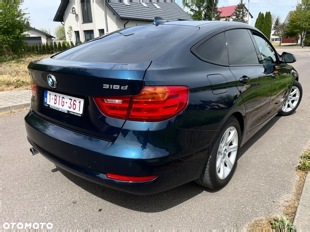 BMW 3GT 318d - 12