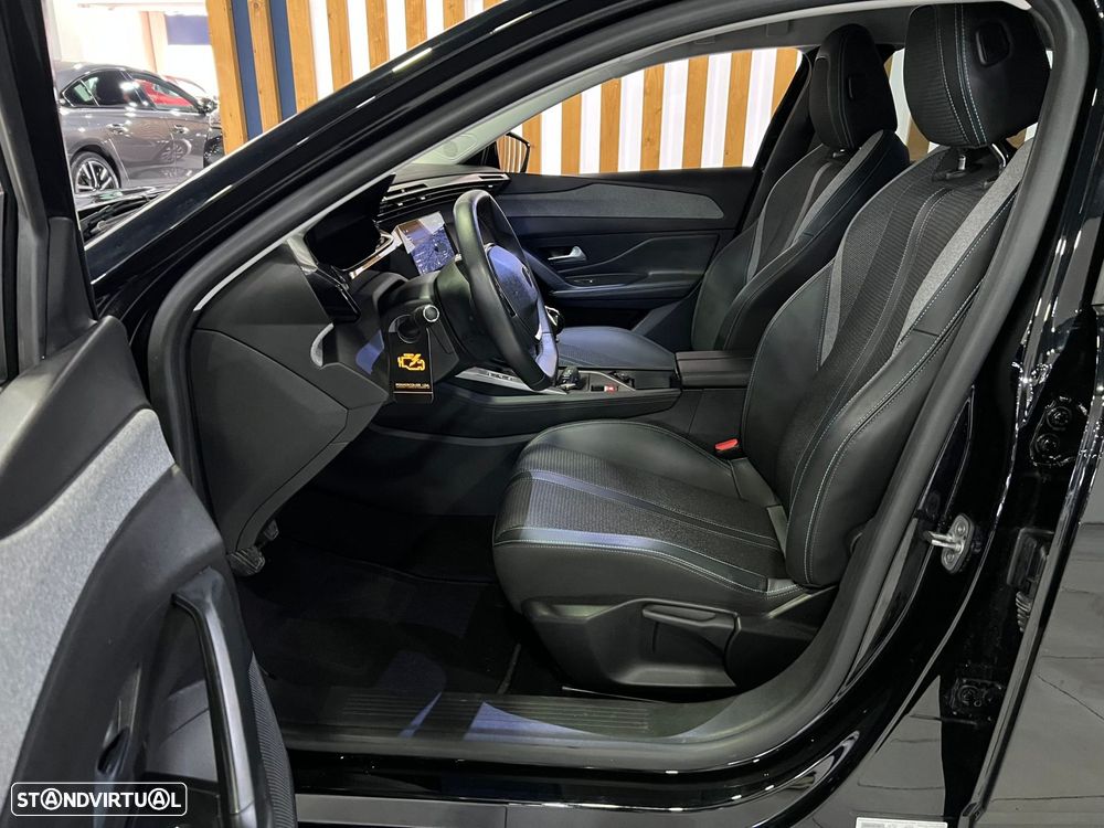 Peugeot 308 1.2 PureTech Allure Pack - 11