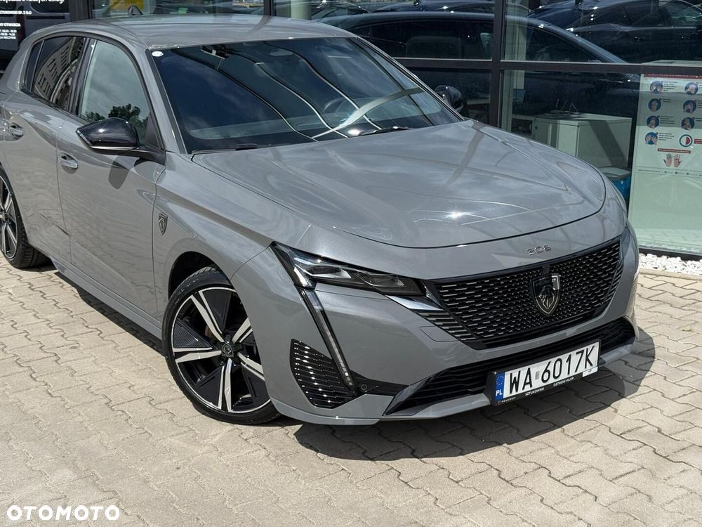 Peugeot 308 - 8