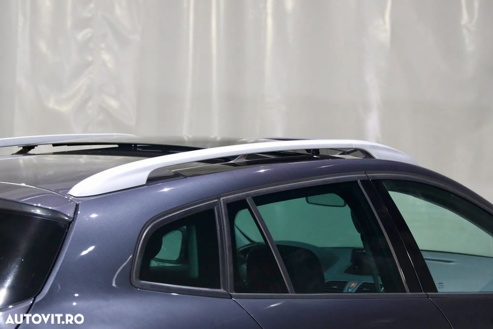 Renault Megane ENERGY dCi 110 Start & Stop Bose Edition - 25