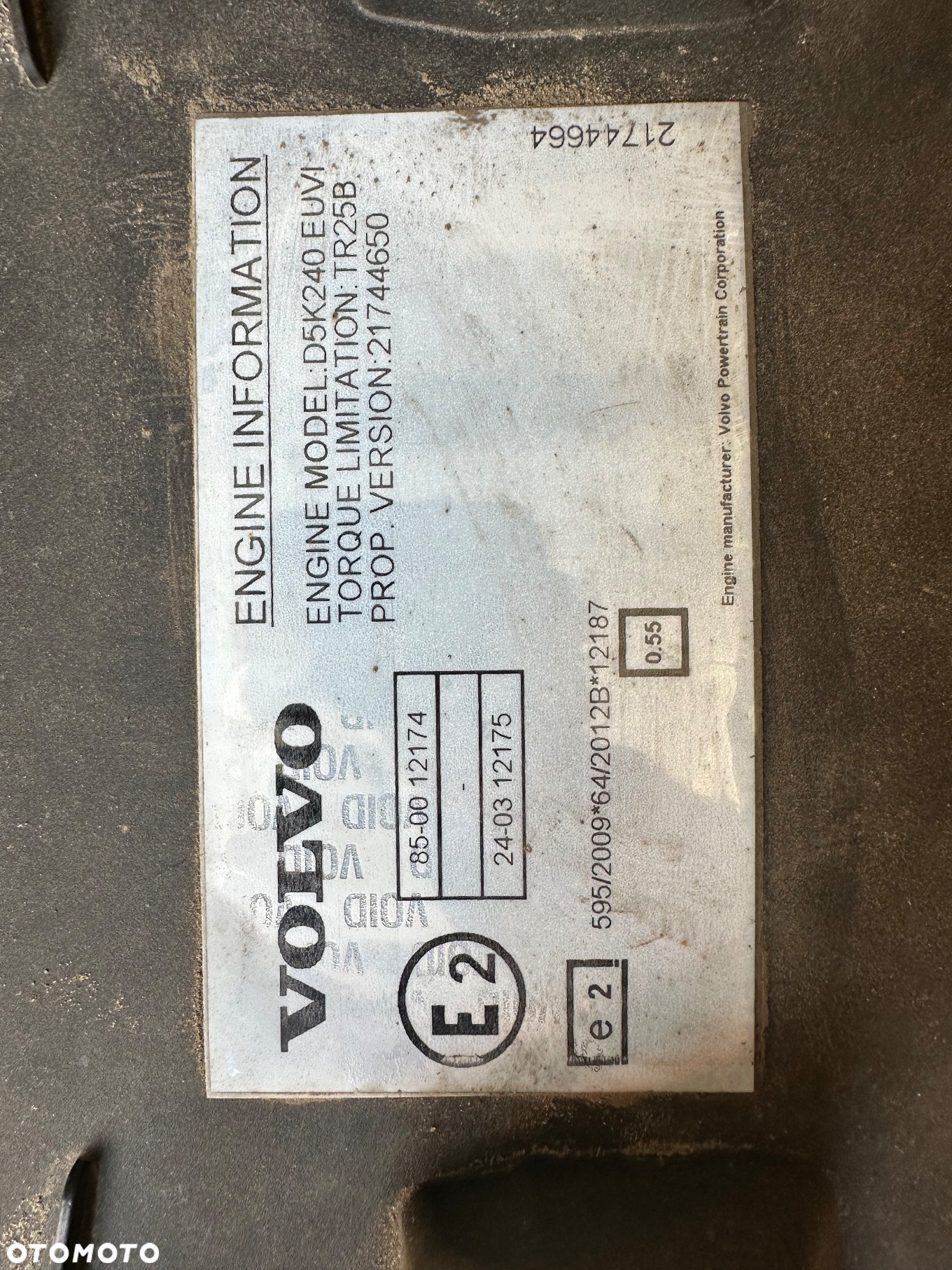 GŁOWICA SILNIKA RENAULT VOLVO FL6 D5K240 EUIV EURO6 - 7