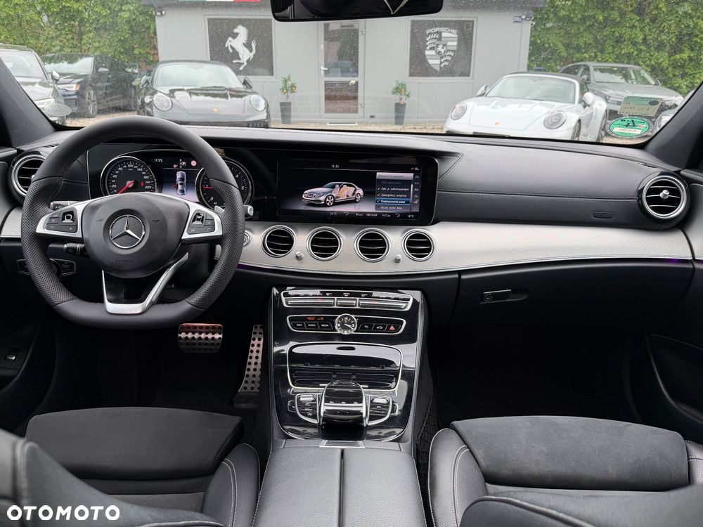 Mercedes-Benz Klasa E 220 d 9G-TRONIC AMG Line - 31
