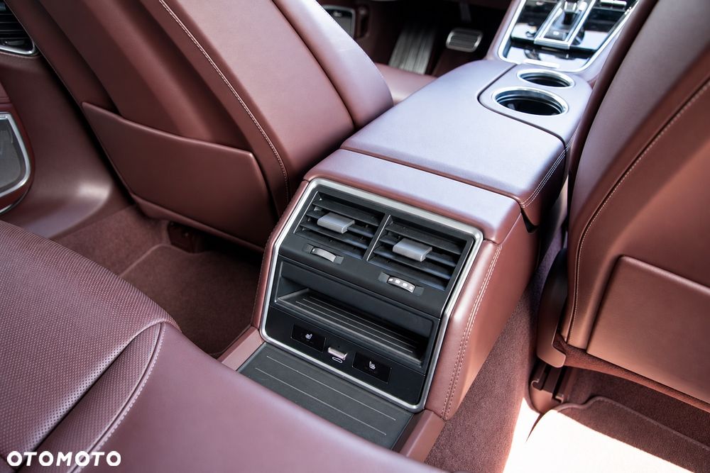 Porsche Panamera 4S E-Hybrid Executive - 11
