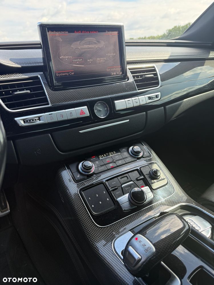 Audi A8 - 14