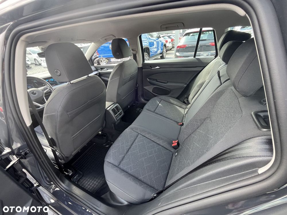 Volkswagen Golf VIII 2.0 TDI Life - 15