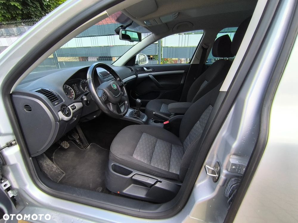 Skoda Octavia 1.6 TDI Active - 11
