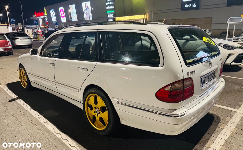 Mercedes-Benz Klasa E 320 T 4-Matic Avantgarde - 7