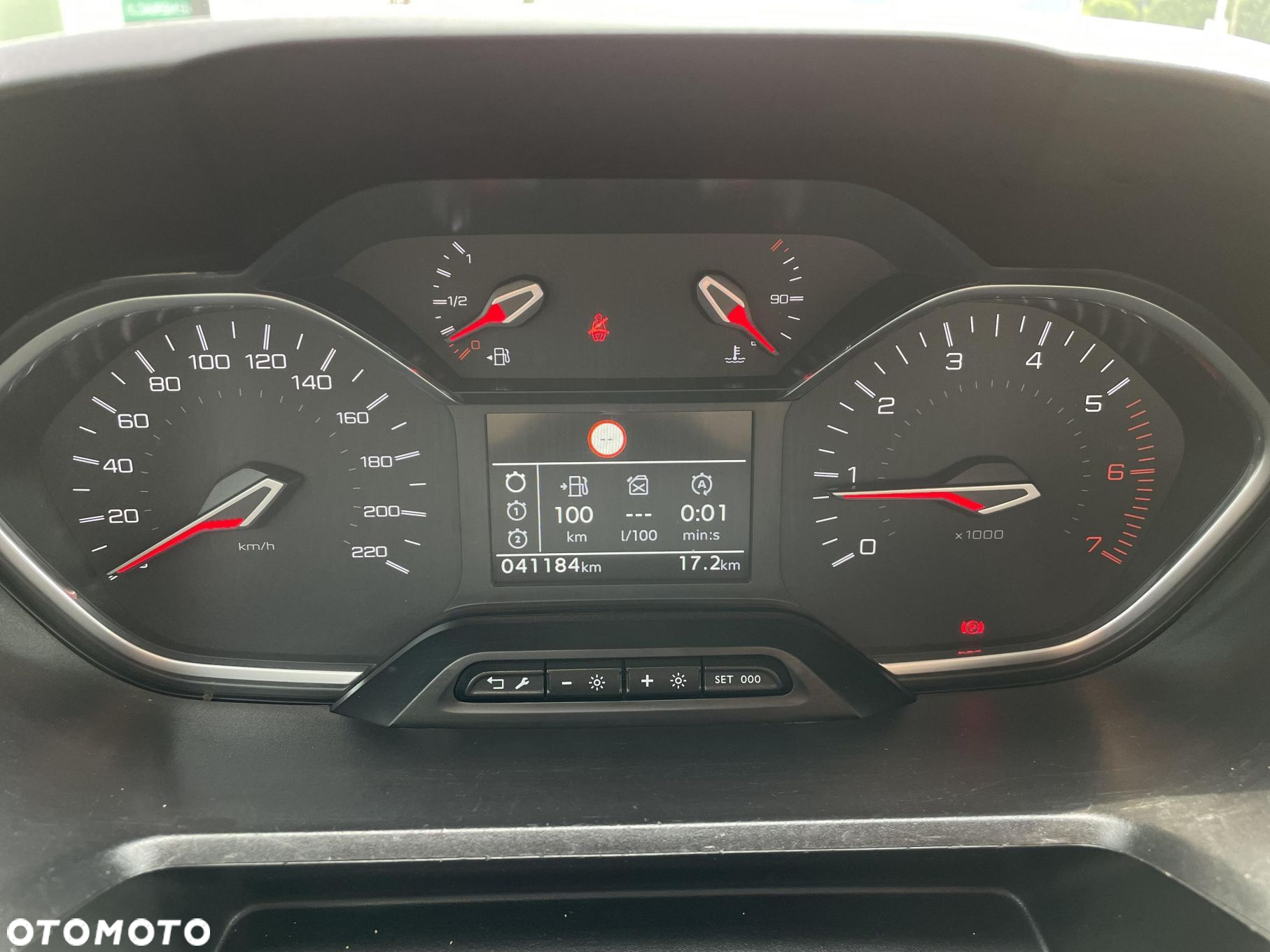 Peugeot Rifter 1.5 BlueHDI Active S&S - 14
