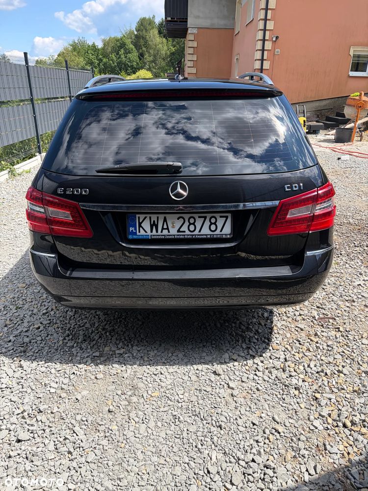 Mercedes-Benz Klasa E 200 CDI BlueEff Avantgarde - 5