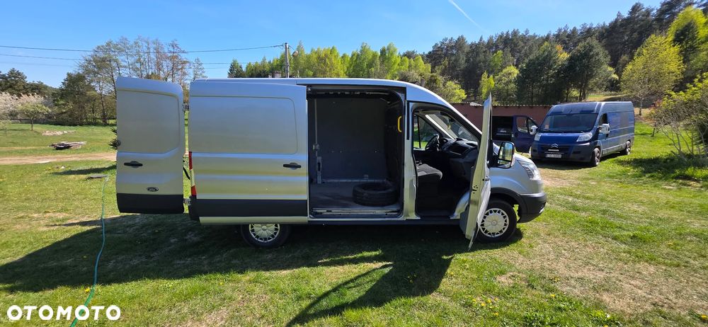 Ford Transit - 6