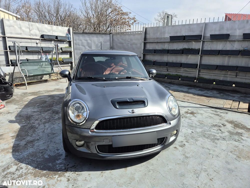 Mini Cooper S - 1