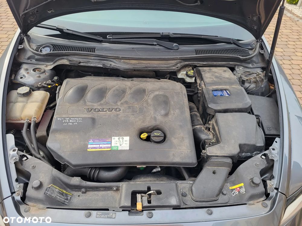 Volvo S40 2.0D Momentum - 19