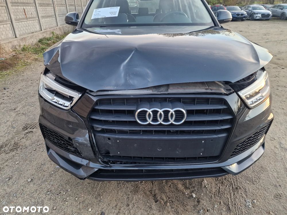 Audi Q3 1.4 TFSI Sport S tronic - 24