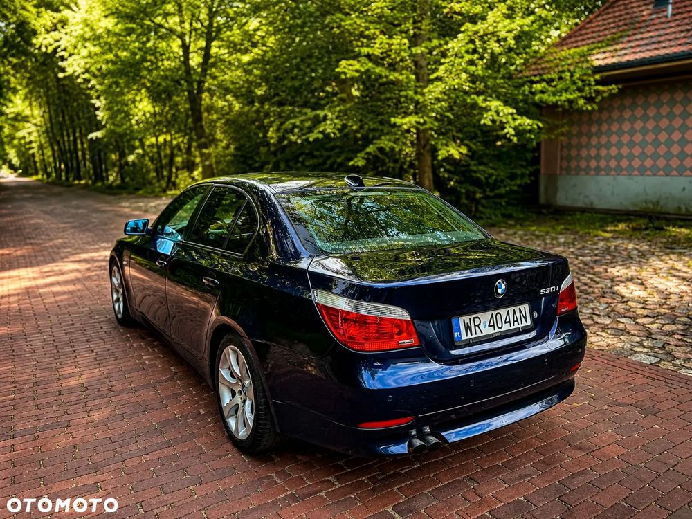 BMW Seria 5 530i - 5