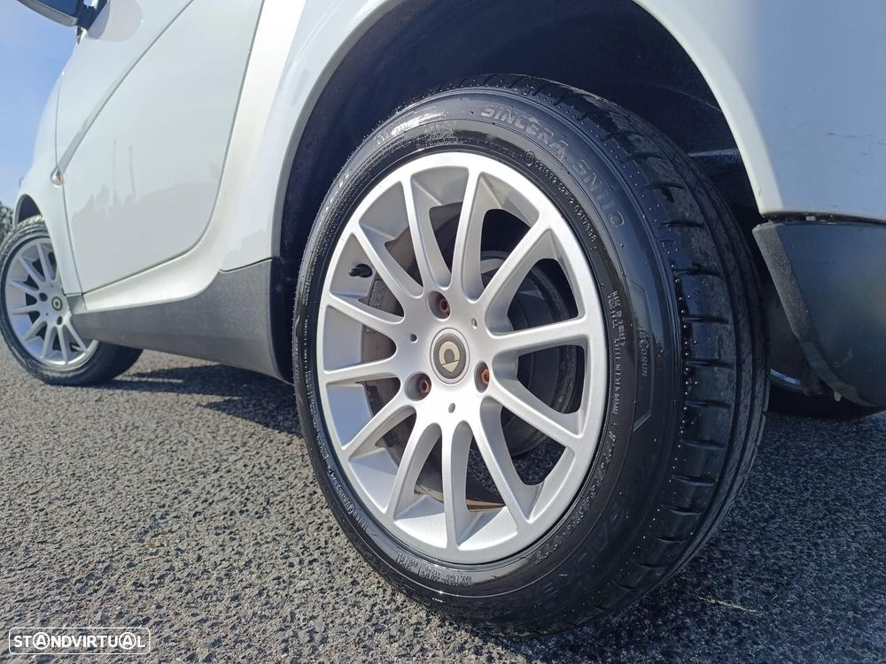 Smart ForTwo Coupé 1.0 mhd Passion 71 - 13