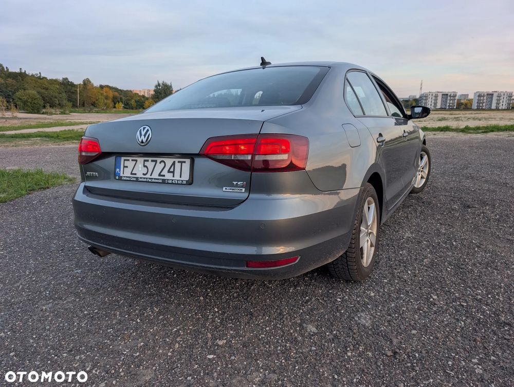 Volkswagen Jetta 1.4 TSI BlueMotion Technology - 9