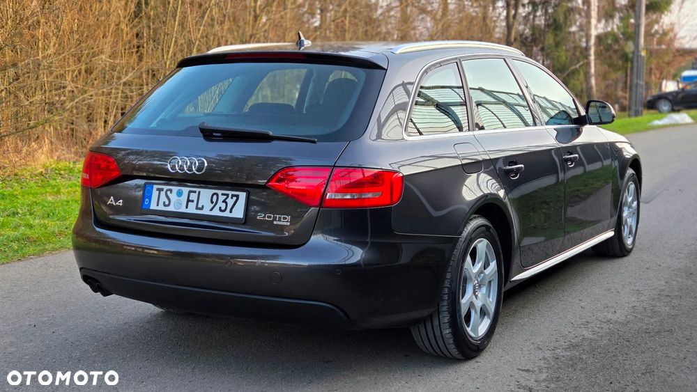 Audi A4 Avant 2.0 TDI DPF quattro - 15