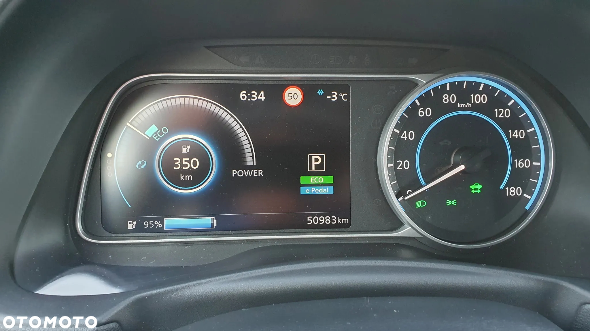 Nissan Leaf - 5