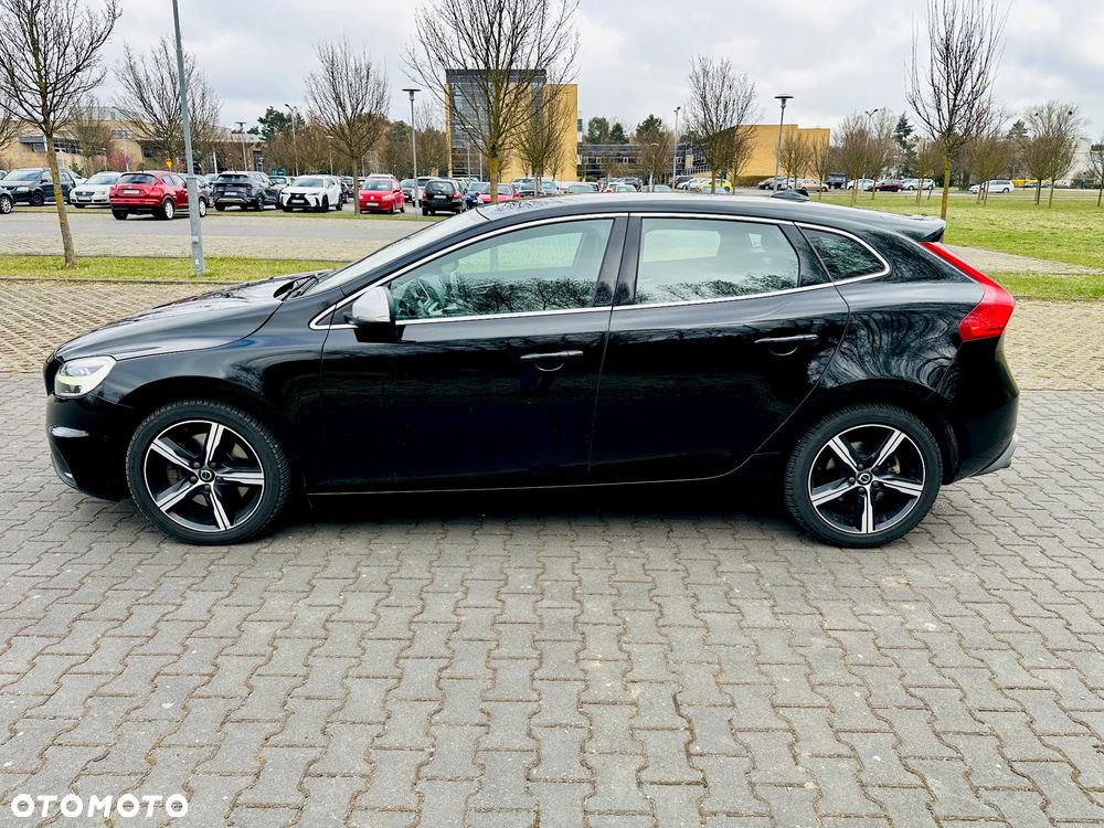 Volvo V40 T3 Drive-E R-Design Momentum - 8