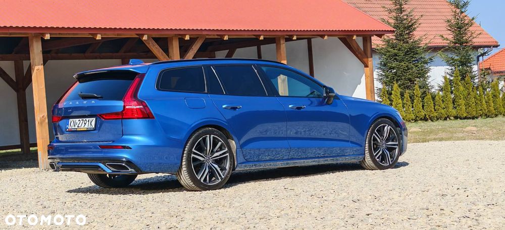 Volvo V60 D4 AWD R-Design - 13