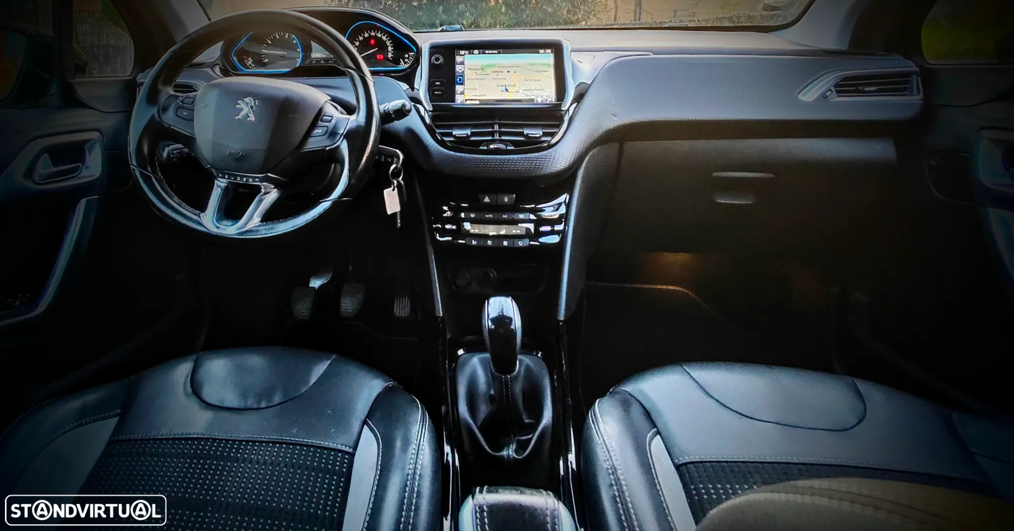 Peugeot 2008 1.2 PureTech Crossway - 10