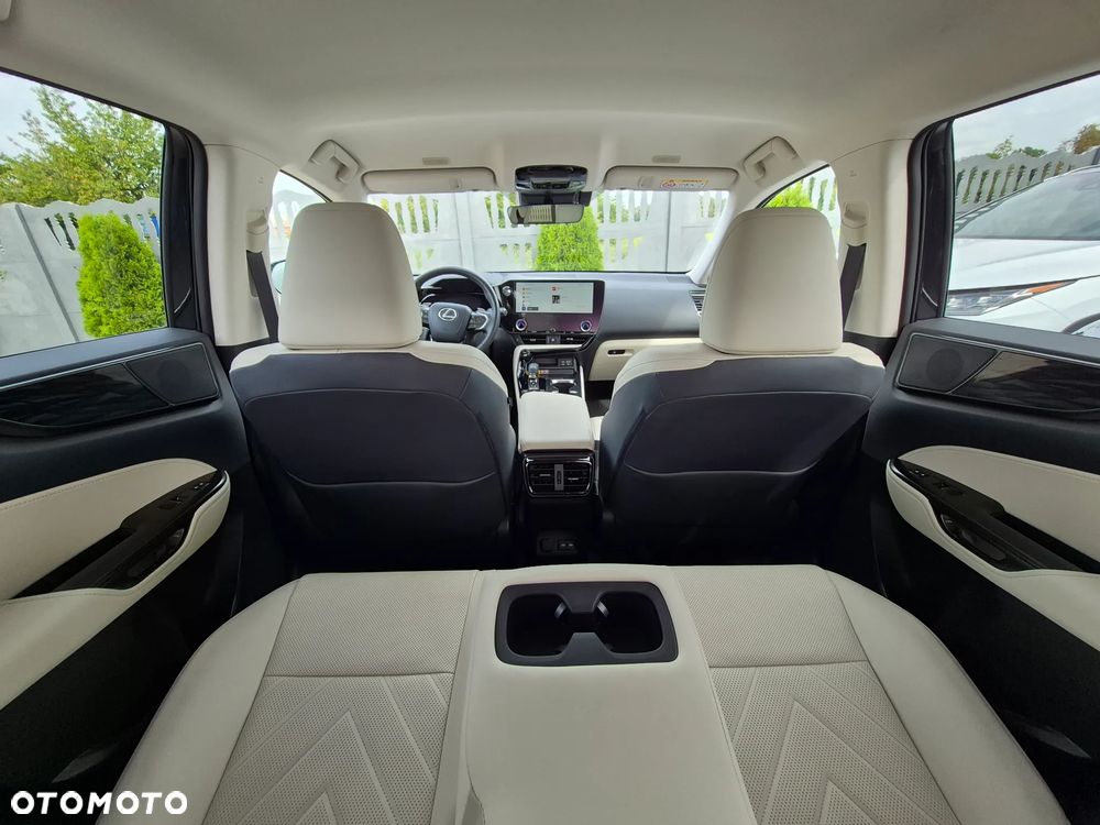 Lexus NX 350h Prestige AWD - 19