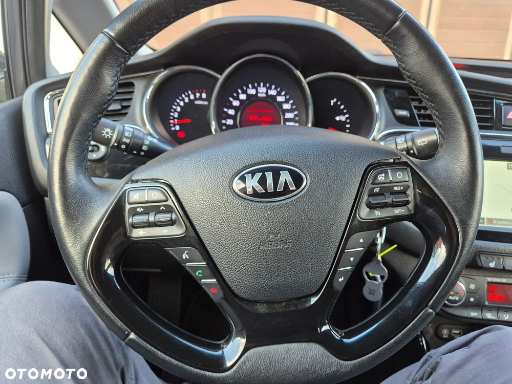 Kia Ceed 1.4 Vision - 17