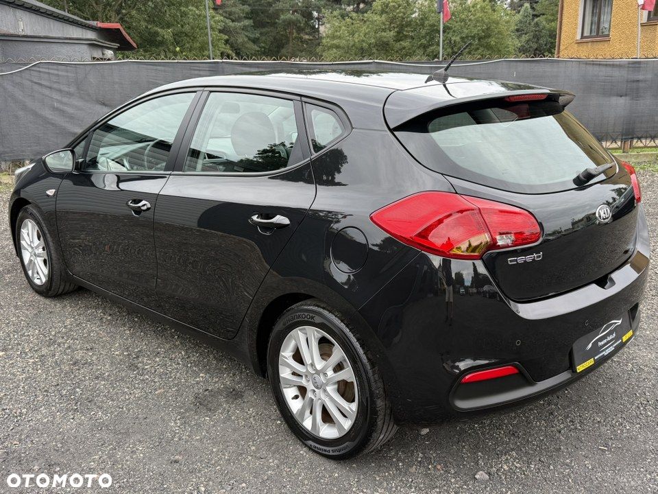 Kia Ceed 1.6 GDI Dream-Team Edition - 8