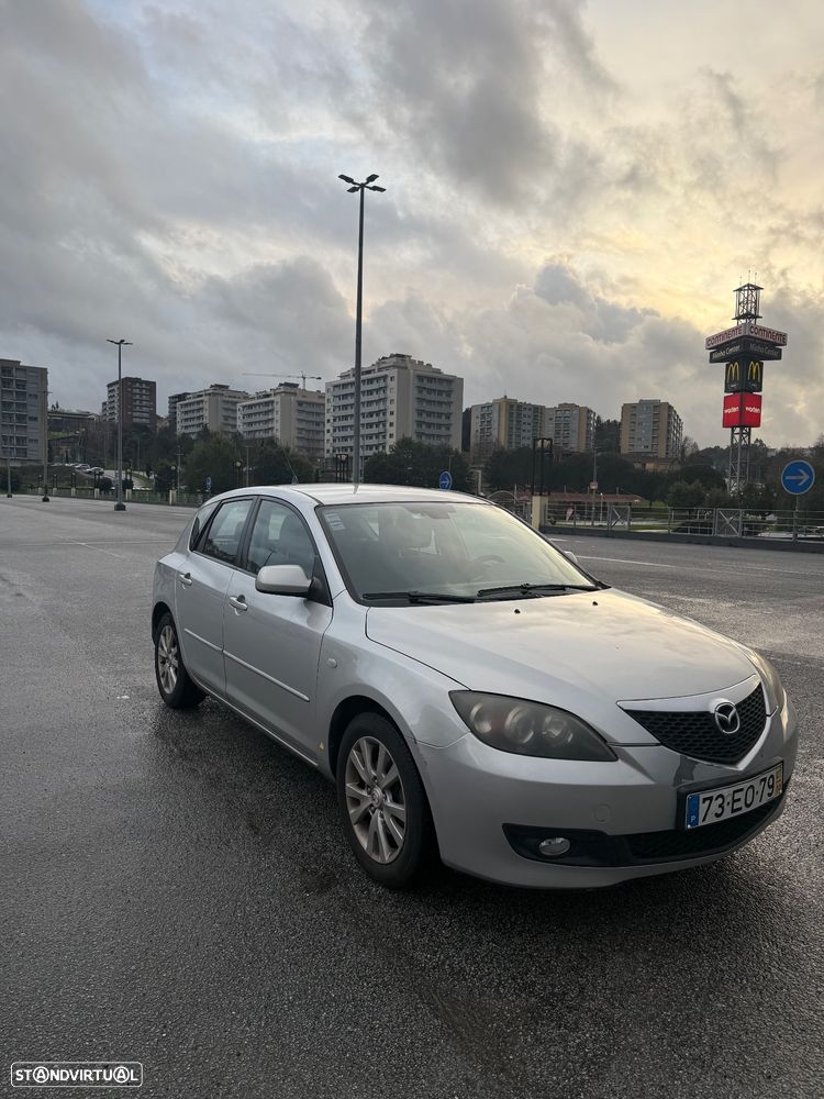 Mazda 3 Hatchback MZR 1.6 CD Exclusive - 4