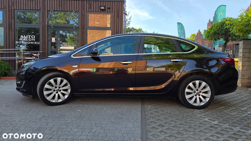Opel Astra 1.4 Innovation - 18