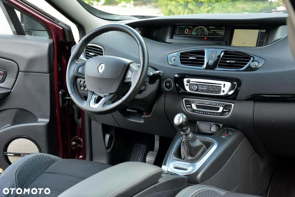 Renault Scenic ENERGY TCe 130 BOSE EDITION - 18