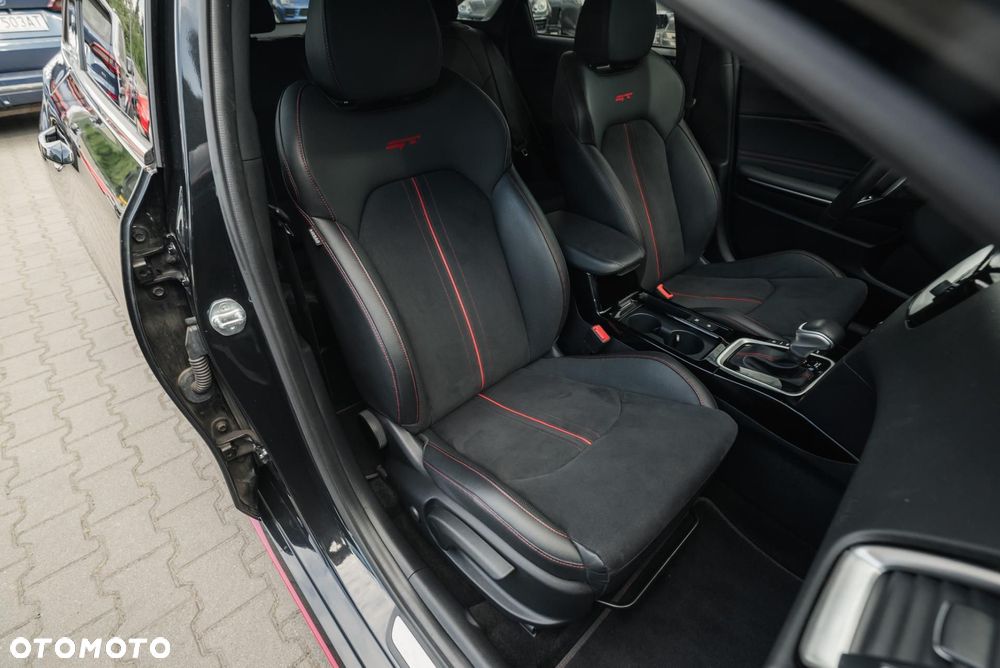 Kia ProCeed 1.6 T-GDI GT DCT - 15