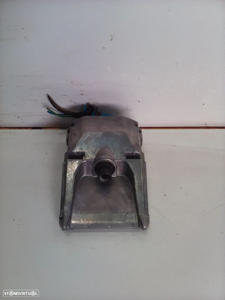 Câmera marcha atrás Fiat Tipo 2021 Referência:  00052157649 - 4