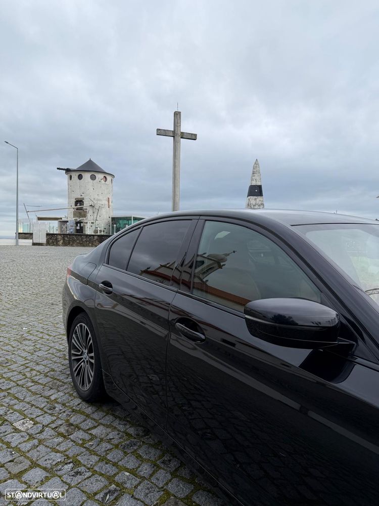 BMW 530 e iPerformance Line Sport - 6