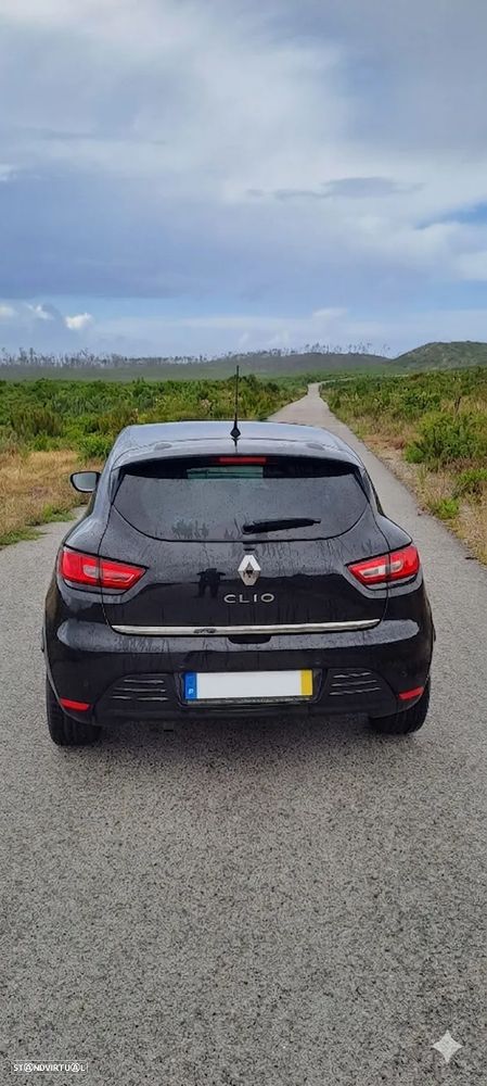 Renault Clio - 2